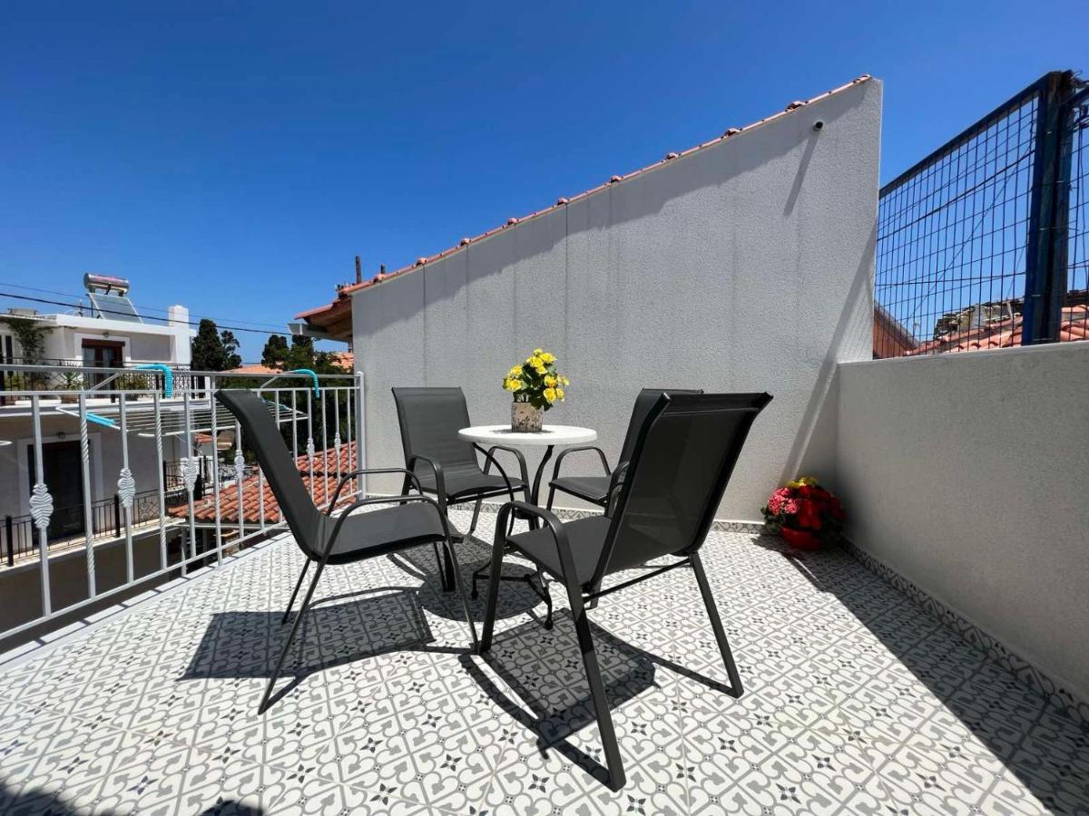 Vespista Boutique Apartment Skiathos Exterior foto