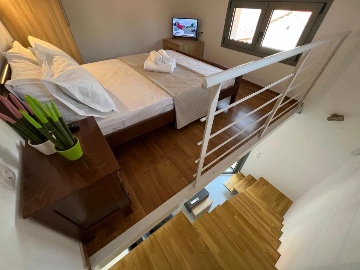Vespista Boutique Apartment Skiathos Exterior foto