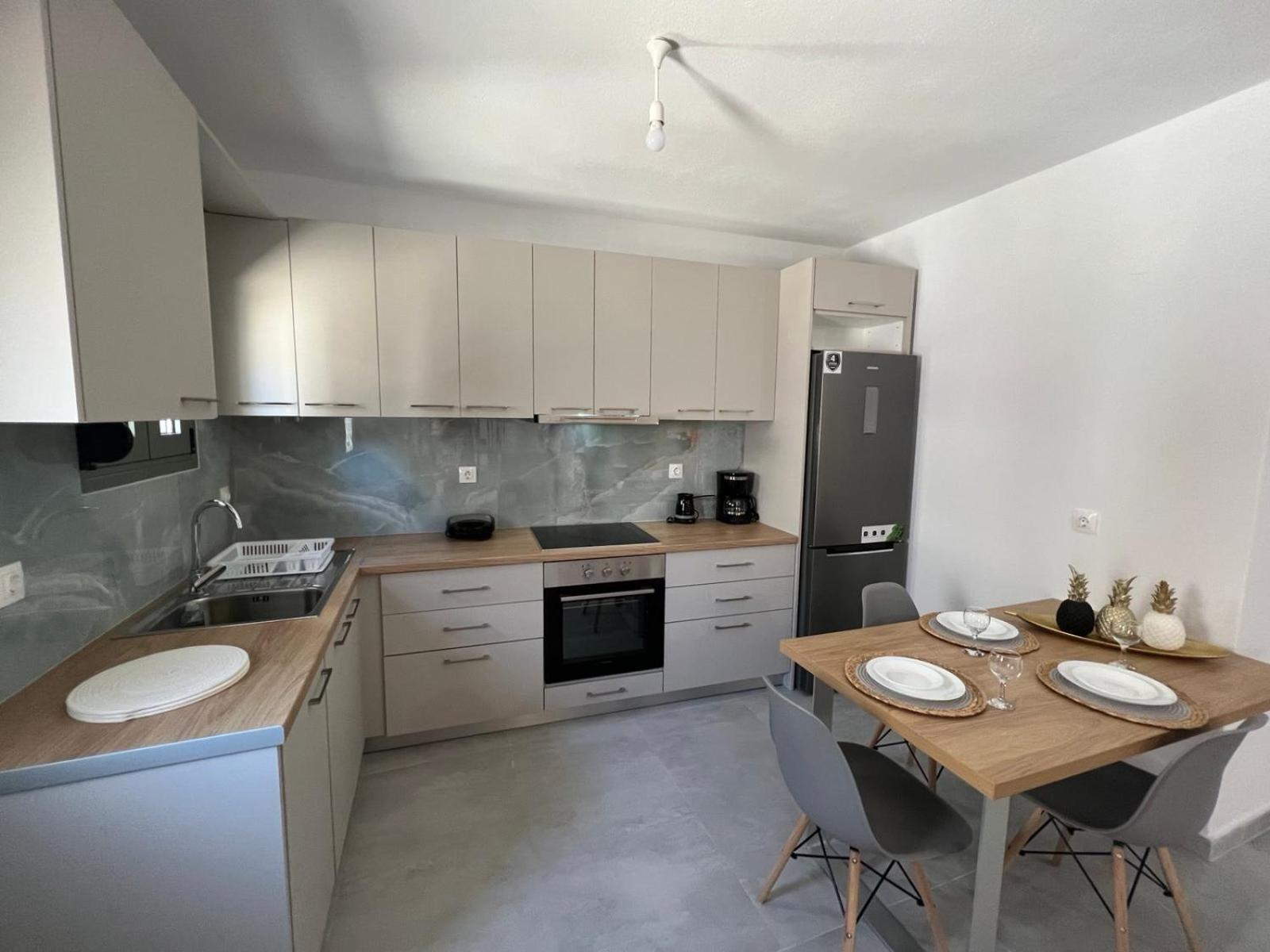 Vespista Boutique Apartment Skiathos Exterior foto