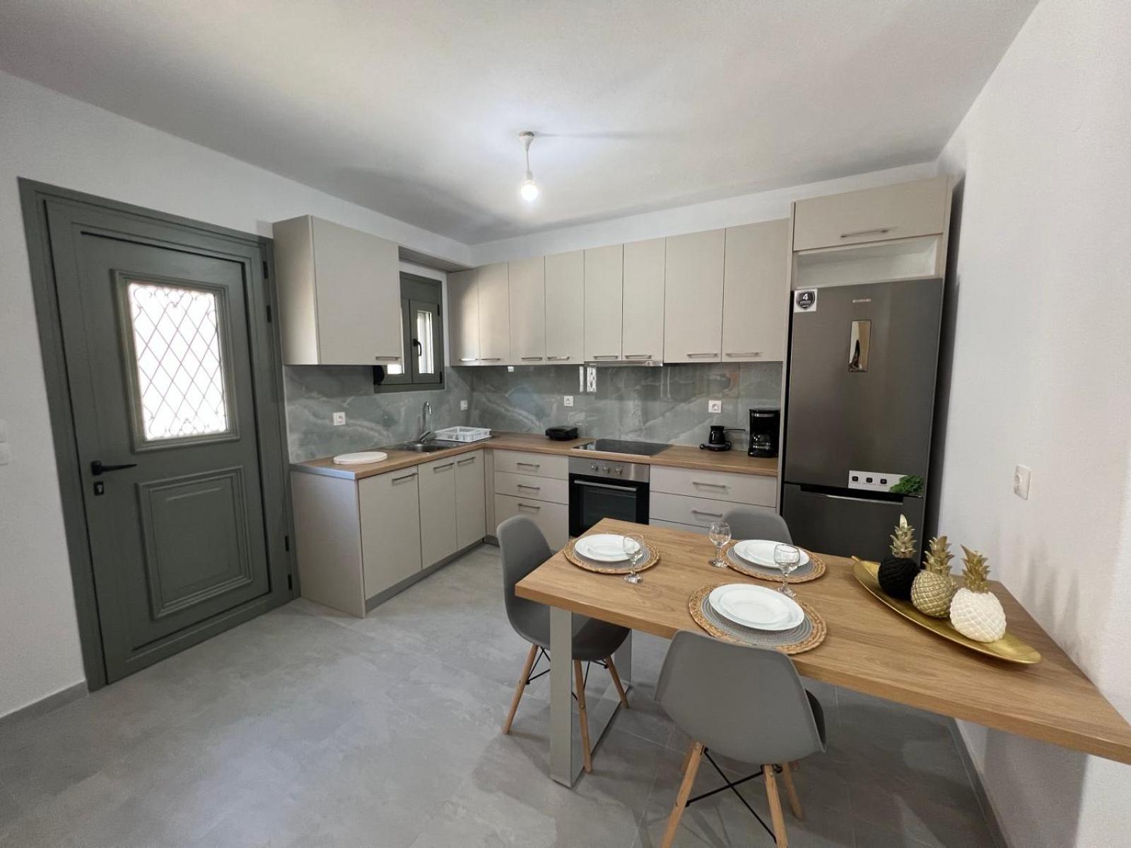 Vespista Boutique Apartment Skiathos Exterior foto